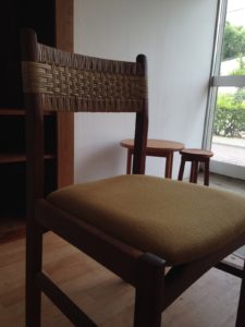 籐編み　椅子