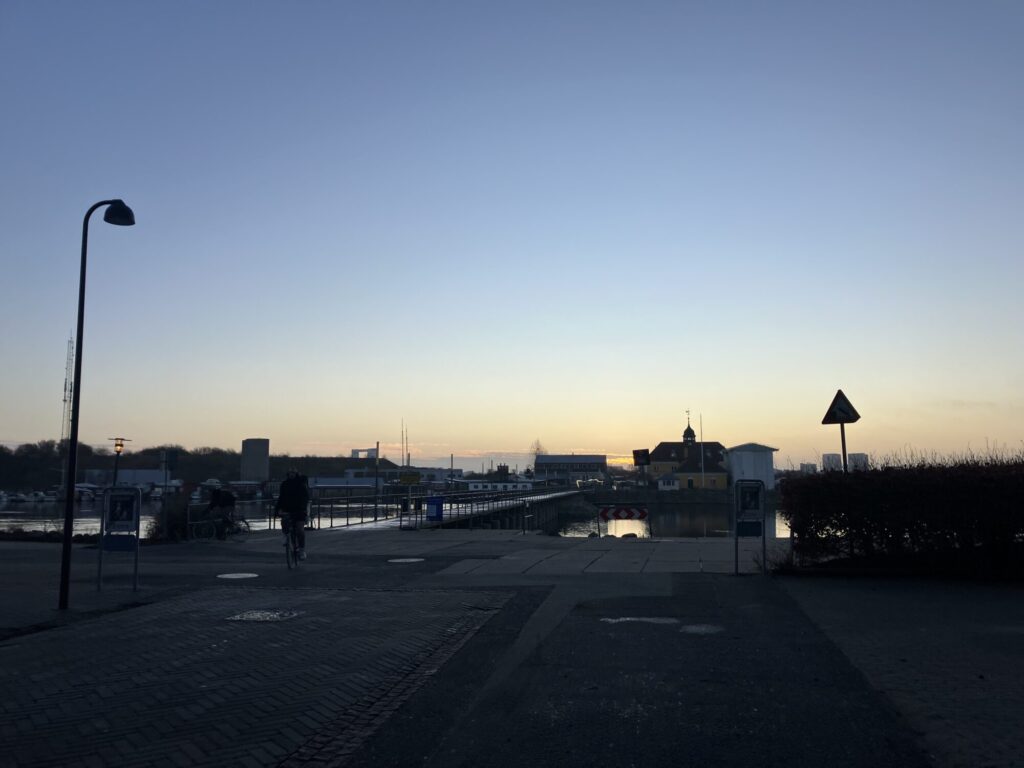 コペンハーゲン　通勤　橋